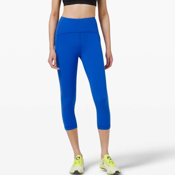 lululemon athletica Pants - Lululemon Swift Speed High-Rise Crop 21" Cerulean Blue‎ Size 4